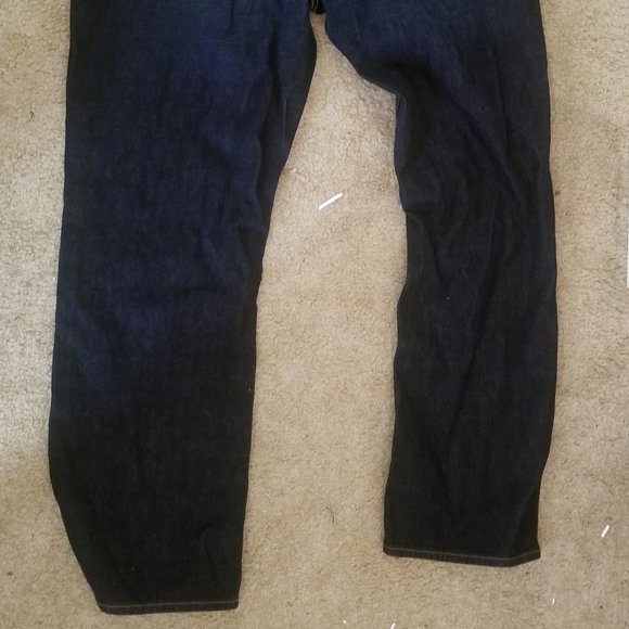 Old Navy Men's Dark Wash Loose Jeans - Picture 5 of 8